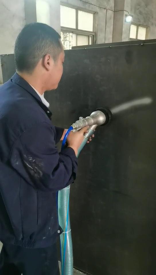 环保型喷砂机工作视频